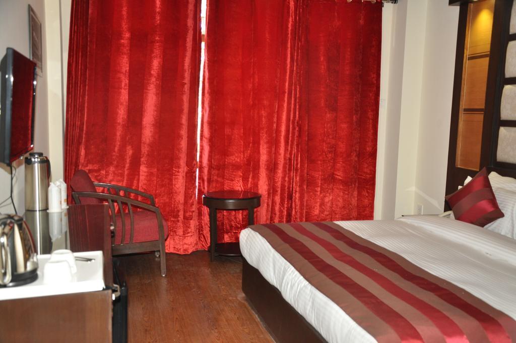 Hotel Southgate Shimla Værelse billede