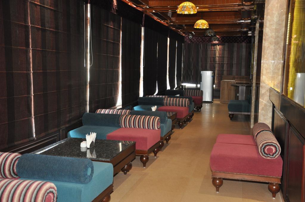 Hotel Southgate Shimla Eksteriør billede