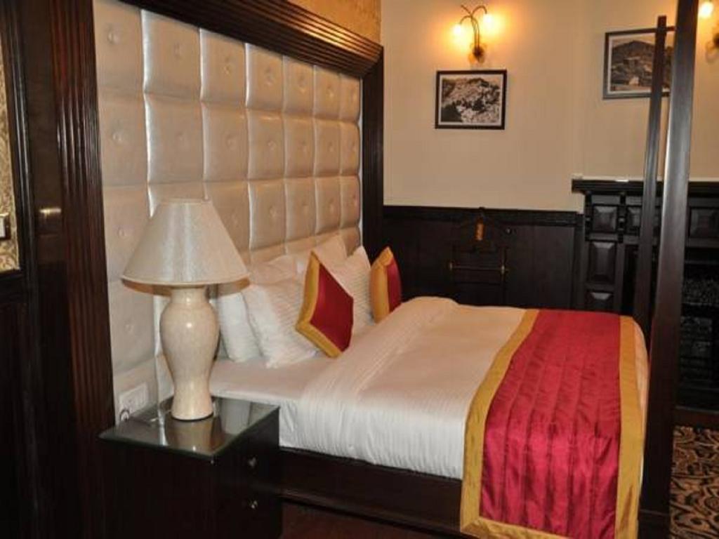 Hotel Southgate Shimla Værelse billede