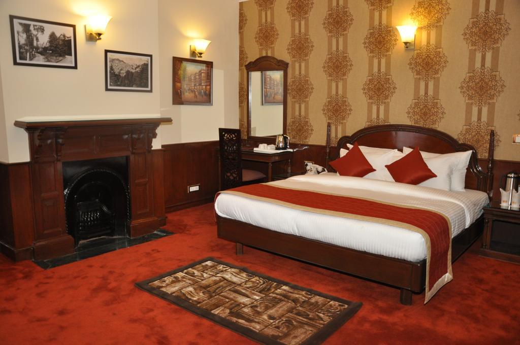 Hotel Southgate Shimla Værelse billede