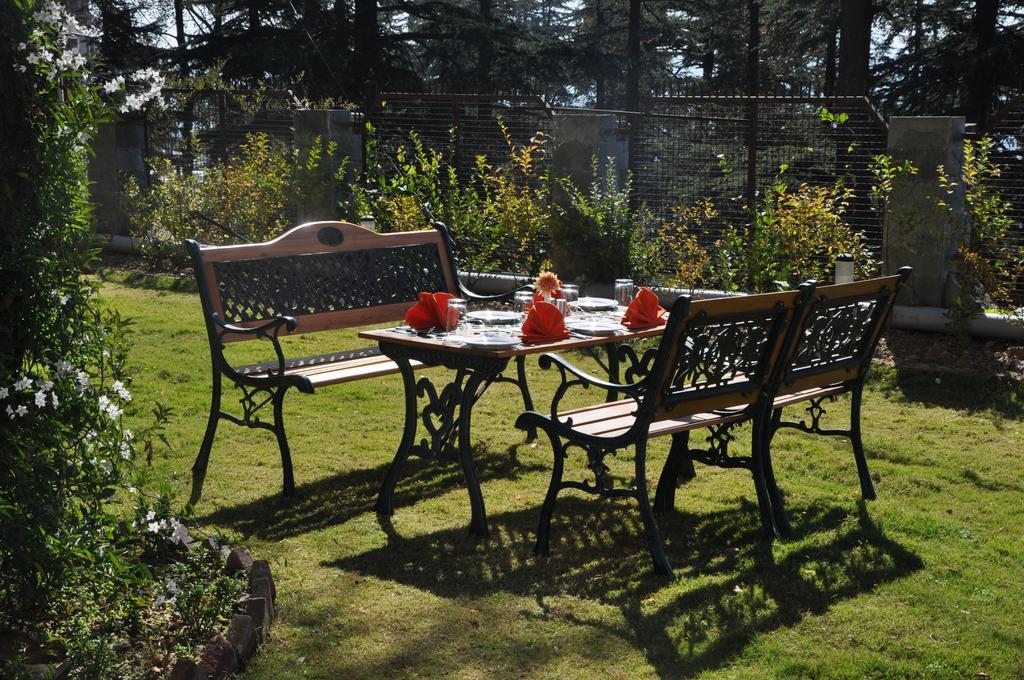 Hotel Southgate Shimla Eksteriør billede