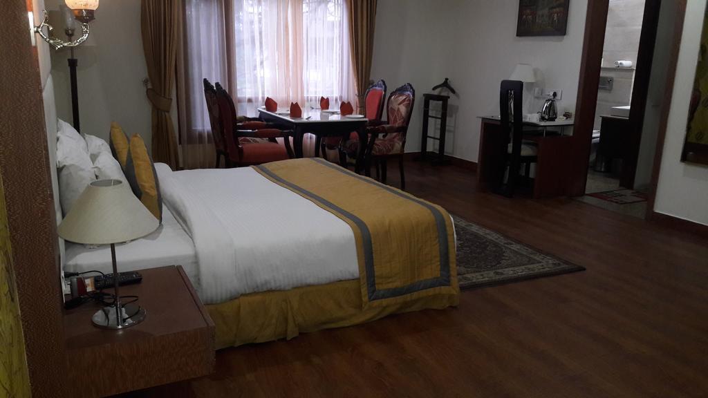 Hotel Southgate Shimla Eksteriør billede